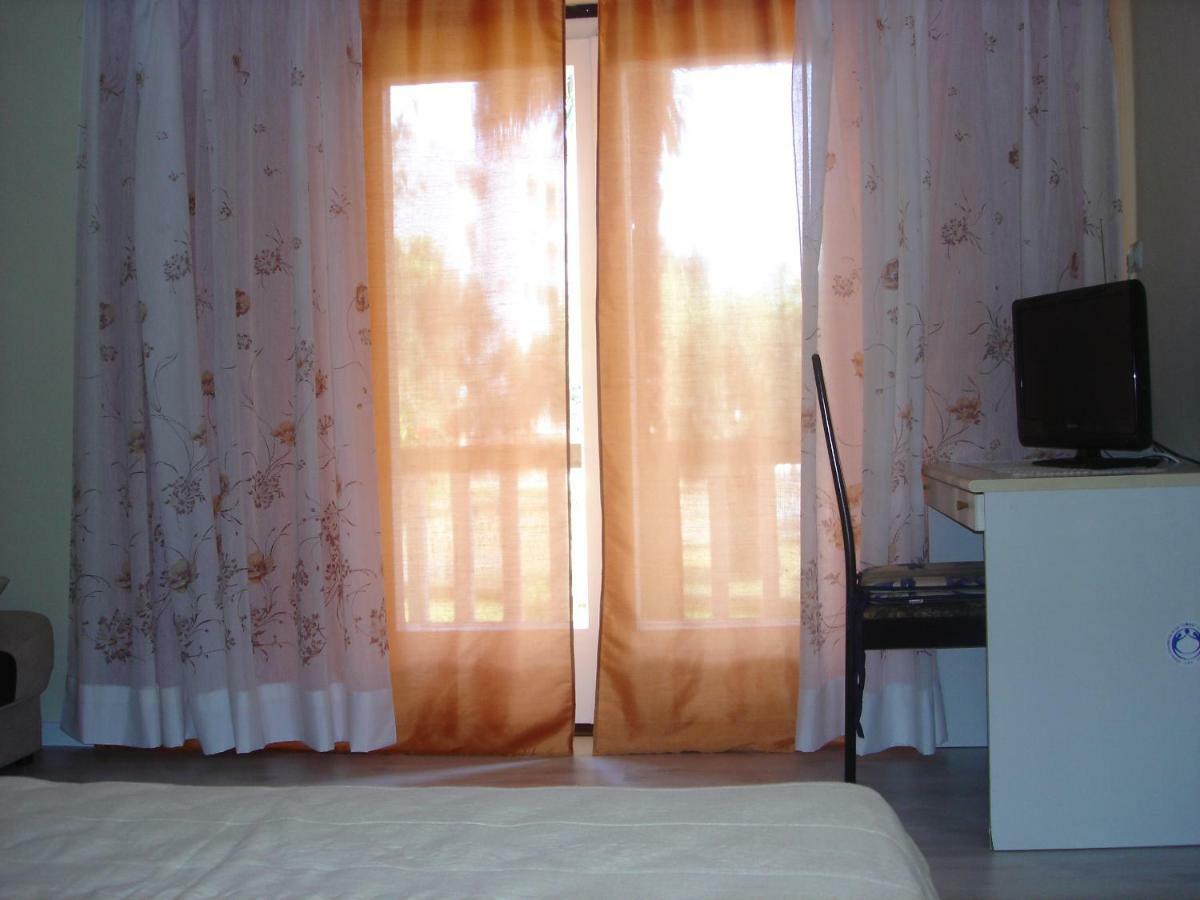 Apartman Darja Umago Esterno foto